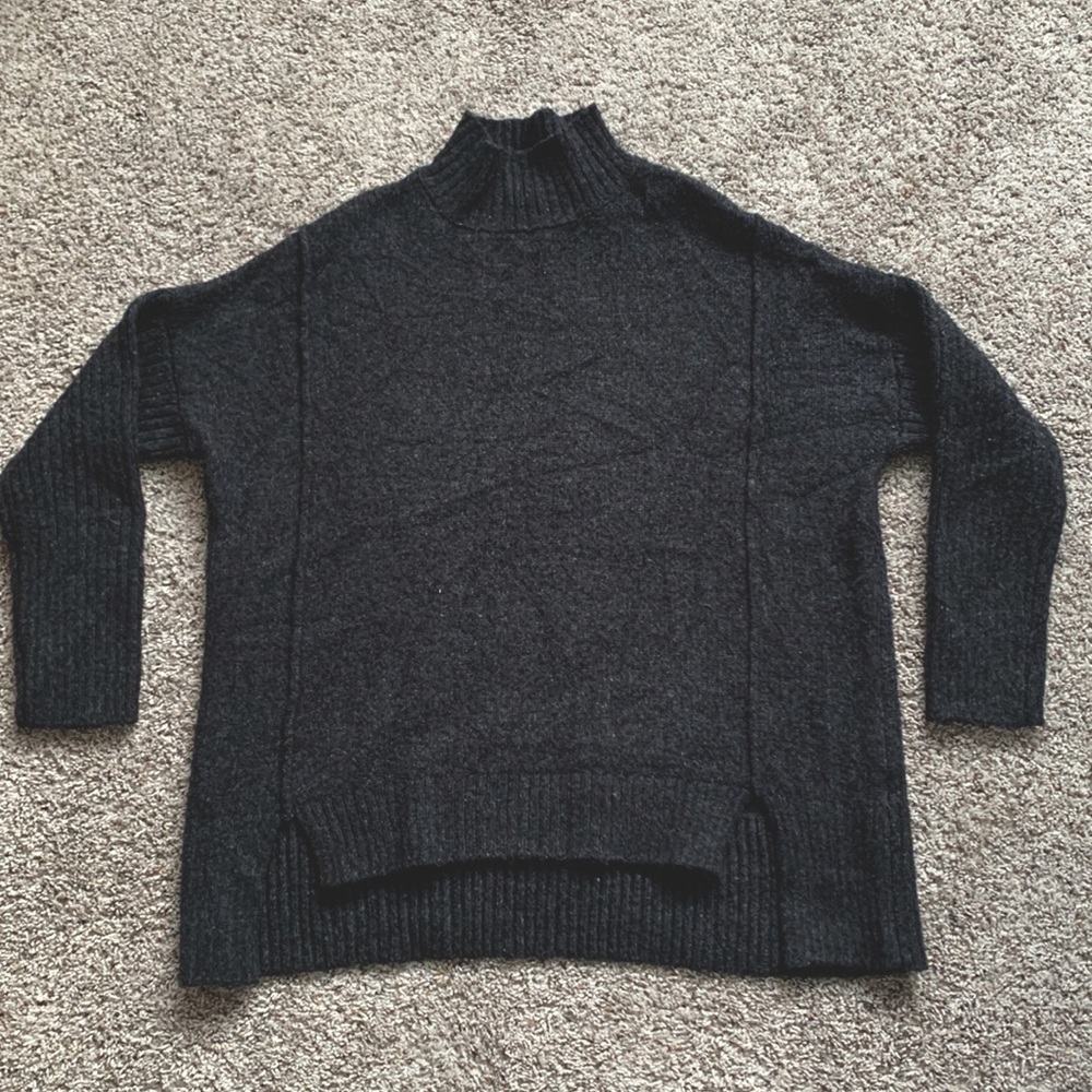 Line Mock Neck Wool Knit Sweater Pullover